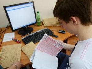 В Рособрнадзоре не исключили частичного перевода ЕГЭ в онлайн