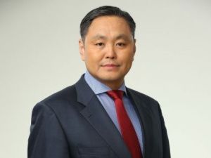 Альберт Семенов поздравляет с Днем семьи, любви и верности!