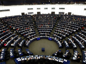 Политолог: Европа стремится с помощью Украины завладеть ресурсами России