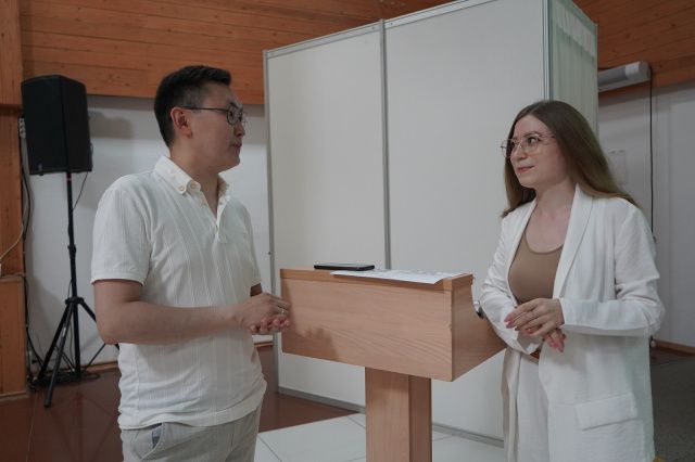 Лекторий о пользе и вреде гаджетов для детей прошел в Доме дружбы народов