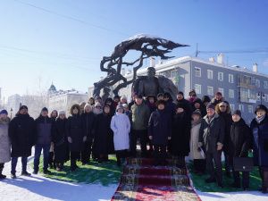В Якутии почтили память Алексея Кулаковского