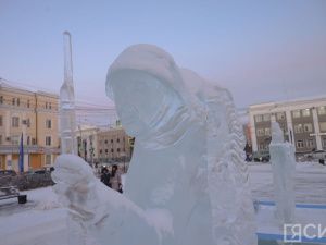 Искусство из снега и льда: зимние скульпторы соревнуются в Якутске за звание лучшего