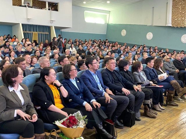 В селе Чурапча состоялся итоговый отчет Правительства Якутии за 2023 год