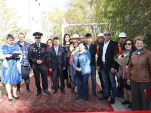 Народный бюджет: студенты построили площадку для детей