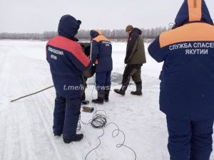 Водолазы приступили к поиску утонувшего мужчины в Верхнеколымском районе