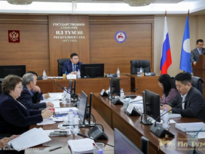 Власти Якутии рекордно профинансируют ЖКХ в 2027 году. Деньги нужны, чтобы гасить долги за разницу в тарифах