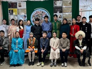 В Якутии провели первый межрегиональный конкурс чтецов в честь Дня родного языка