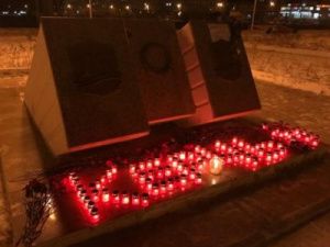 В Якутске почтили память погибших в Керчи