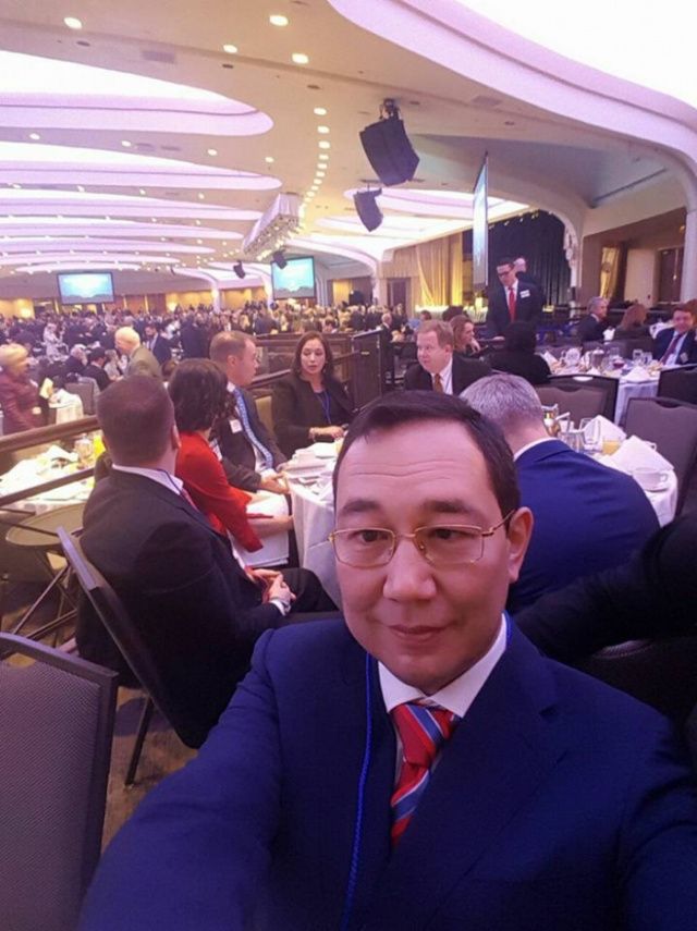 Как Айсен Николаев завтракал с Дональдом Трампом