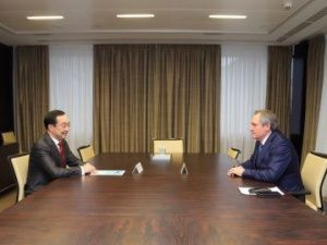 Николай Шульгинов и Айсен Николаев обсудили вопросы развития электроэнергетики Якутии