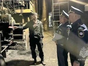 В Оймяконском районе МЧС России контролирует пожарную безопасность котельных в условиях экстремального холода