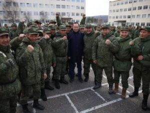 Айсен Николаев проверил, как живут военнослужащие из Якутии