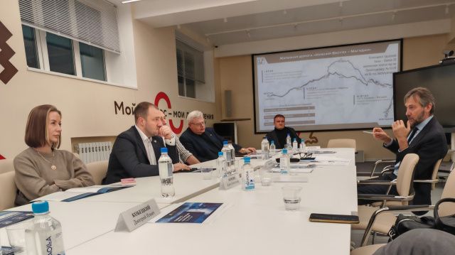 Ключевые промышленные компании Магадана обсудили логистику с «Железными дорогами Якутии» в свете строительства железной дороги до Хандыги
