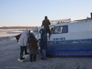 Тариф на перевозки на воздушных подушках на реке Лене снизят с установлением ледостава