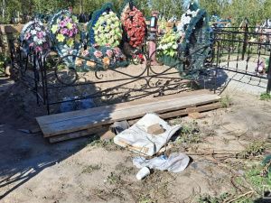 Контроль за работами, ровные ряды и благоустройство территории: что изменится на кладбищах Якутска