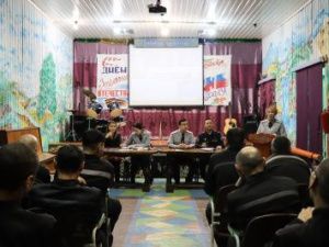 В исправительной колонии № 6 осужденным рассказали о принудительных работах как альтернативе лишению свободы