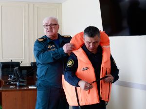 Сотрудниками МЧС в УФСИН проведен инструктаж по комплексной безопасности в весенне-летний период