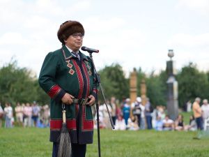 Юбилейный Ысыах в Москве собрал более 25 тысяч человек