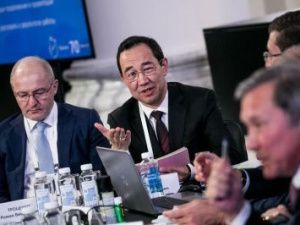 Айсен Николаев принял участие в семинаре-совещании по подготовке предложений в стратегию транспортного развития России