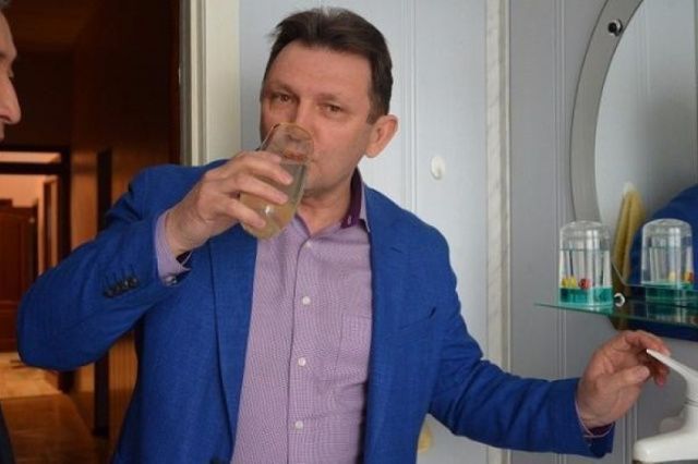 Экс-директор Водоканала взыскал 400 тысяч за необоснованные обвинения в коррупции