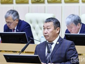 Ил Тумэн дал согласие на назначение Дмитрия Садовникова первым зампредом правительства Якутии