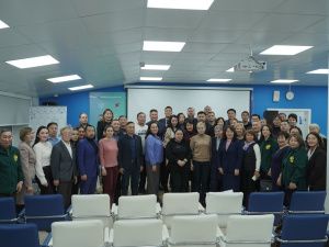 Руководитель Комитета семей воинов Отечества Юлия Белехова встретилась с активистами и сторонниками партии «Единая Россия» в Якутске