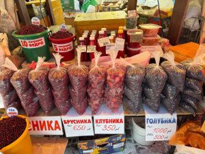 Свежий обзор цен на Крестьянском рынке 