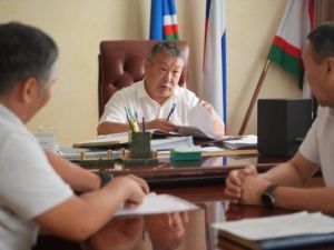 Дмитрий Садовников обсудил вопрос поддержки Верхоянского улуса