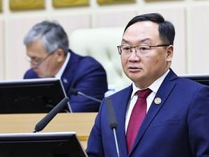 Ил Тумэн согласовал назначение членов Правительства республики, представленных на рассмотрение Главой Якутии