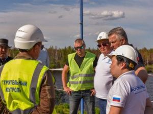 Готовность мостового перехода через р. Тюкян на трассе «Вилюй» на границе двух улусов составляет 50%