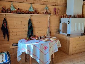 В Доме дружбы народов в Якутске ярко отметили Масленицу