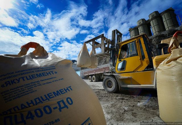 Айсен Николаев прокомментировал арест счетов «Якутцемента»