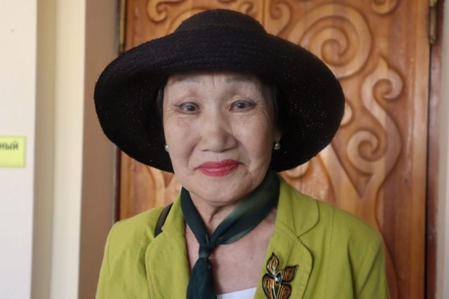 Работник культуры простилась с первым президентом Якутии