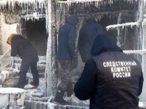 В Якутии на пожаре погиб мужчина и пострадала женщина: следователи начали проверку