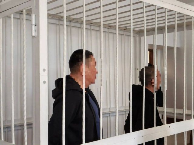 Якутский городской суд вынес приговор двум "смотрящим за игрой" -- 10 и 12 лет колонии