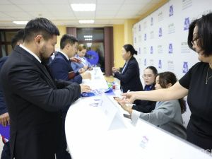 Определены делегаты от Якутии на съезд партии «Единая Россия» в Москве