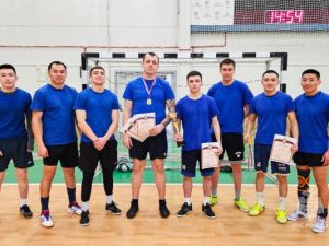 Сотрудники МЧС из Мирного взяли «бронзу» в играх силовиков