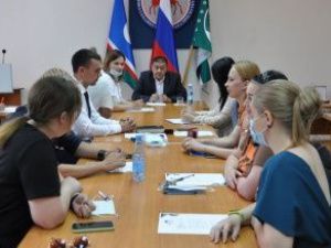 В Ленском районе проблемой кадров займется молодежь