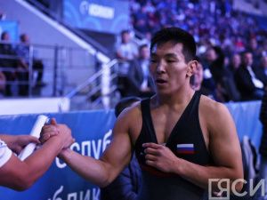 Фоторепортаж: яркие моменты первого дня международного турнира Коркина в Якутске