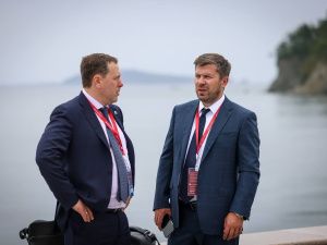 Фоторепортаж с первого дня ВЭФ-2023: улица Дальнего Востока и культурная программа