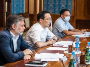Айсен Николаев рассмотрел предложения республики для включения в нацпрограмму СЭР Дальнего Востока