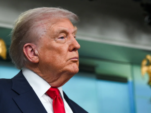 Трамп: трехсторонней встречи по Украине не будет, если РФ не даст нужные ответы