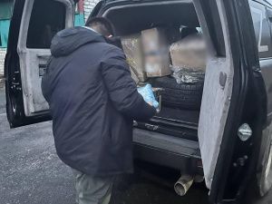 Представители Олекминского района доставили помощь бойцам в зону СВО