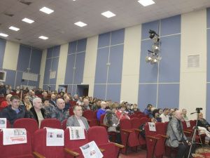 С ЛЕНИНЫМ — ЗА СЧАСТЬЕ РАБОЧИХ  