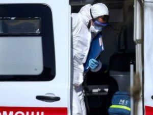 Регионы получат более 5 миллиардов рублей на поддержку медиков, борющихся с коронавирусом