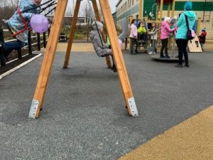 В Алдане построена детская спортивная площадка в рамках программы «1000 дворов на Дальнем Востоке»