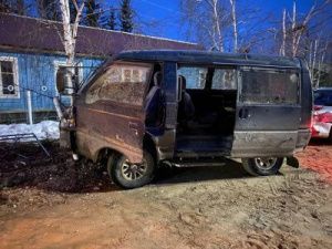 В Якутии пьяный водитель пытался протаранить несколько автомобилей и задавить прохожих