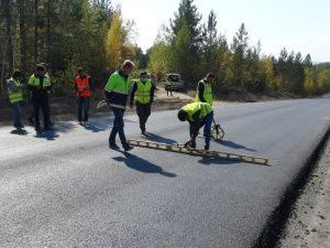 Эксперты проверили ремонт автодороги «Умнас»