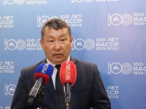 В результате подрыва льда наблюдается небольшой спад воды в Кангалассах