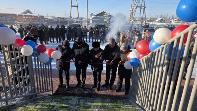 В селе Черкех Таттинского улуса открыли модульный спортзал